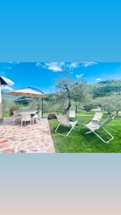 Casa Vacanze Gli Ulivi Borgomaro Екстериор снимка