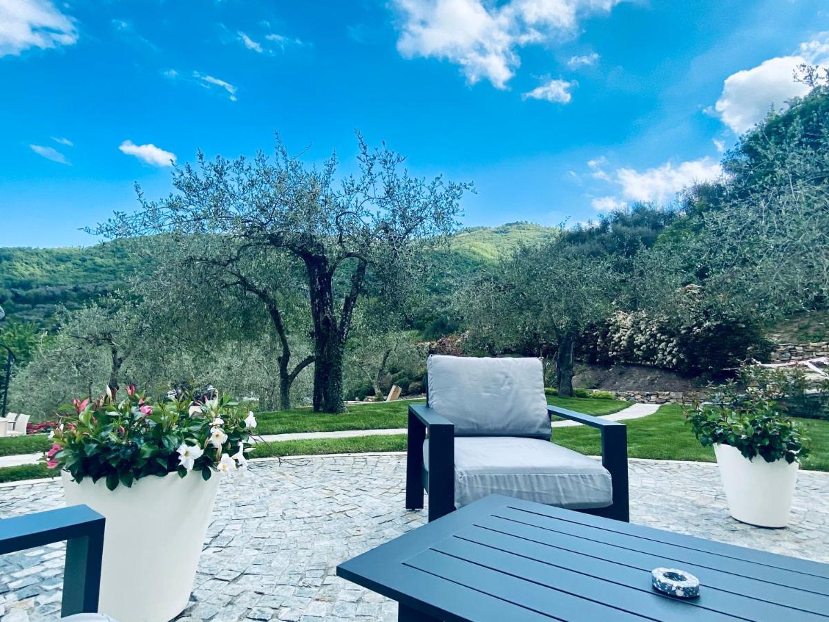 Casa Vacanze Gli Ulivi Borgomaro Екстериор снимка