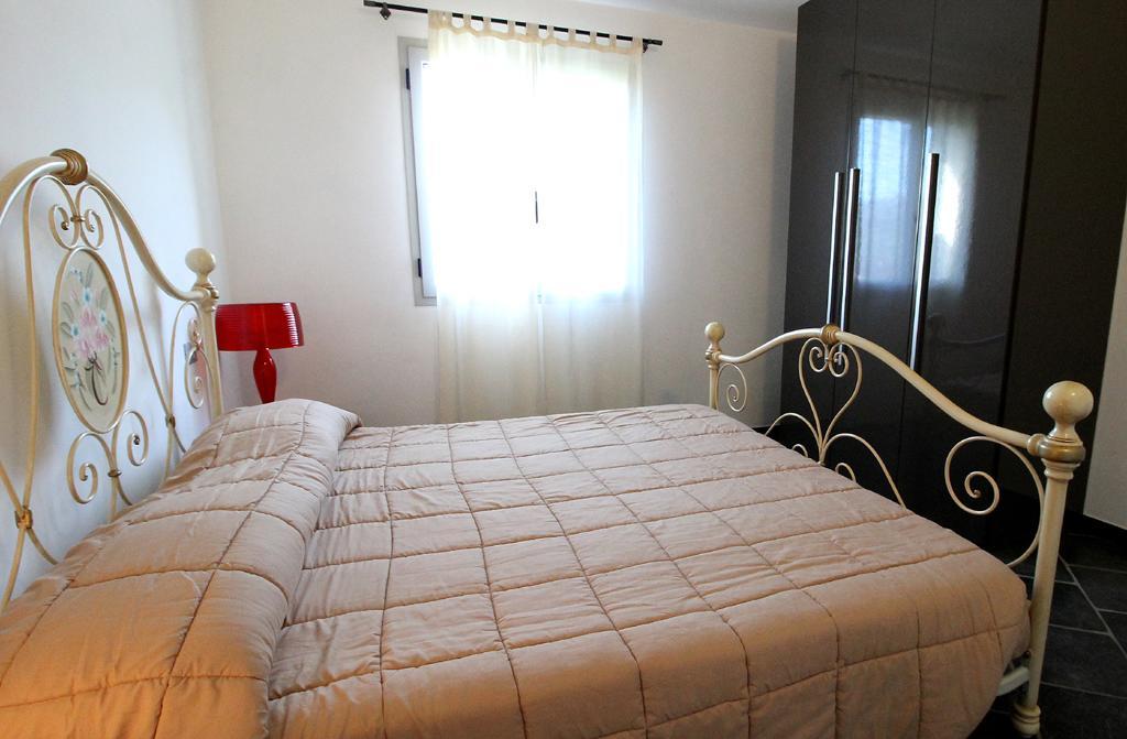 Casa Vacanze Gli Ulivi Borgomaro Екстериор снимка